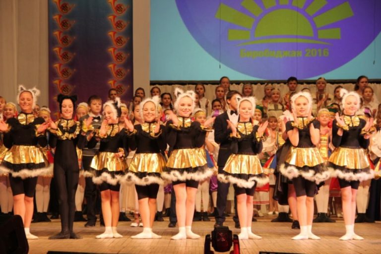 Гала–концерт IX межрегионального фестиваля «Юные дарования»