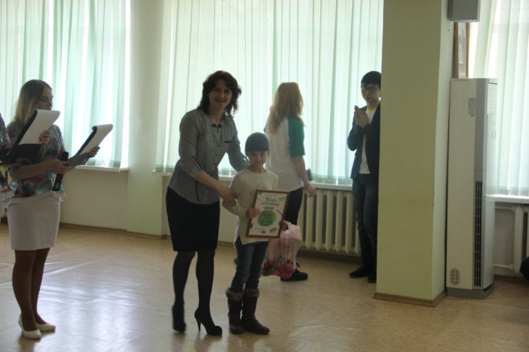 Церемония награждения участников VIII Регионального конкурса «Юный живописец»