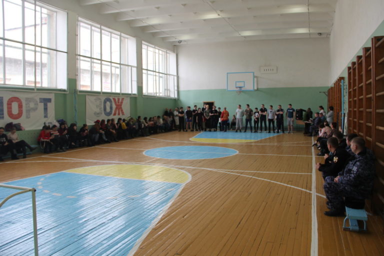 Спортивные соревнования, посвященные Дню защитника Отечества среди команд студентов и сотрудников вневедомственной охраны