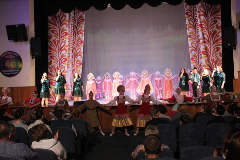 Отчетный концерт «Россия была, Россия есть, Россия будет!» ансамбля танца «Овация»