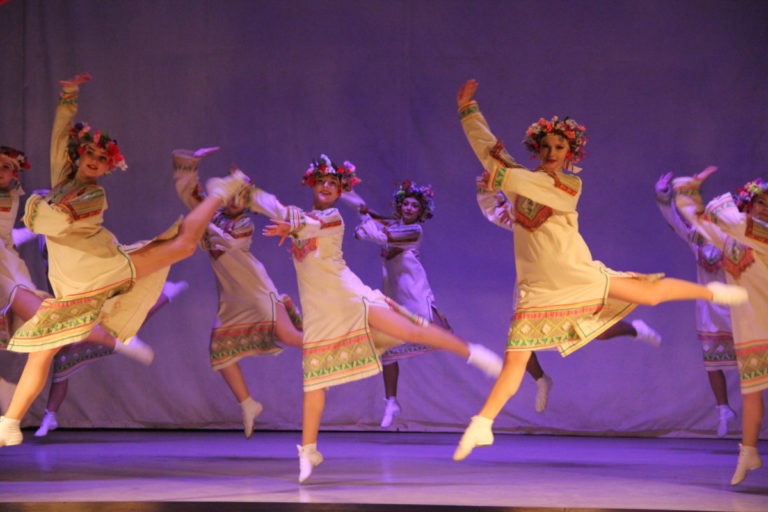 Отчётный концерт Народного ансамбля танца «Овация»
