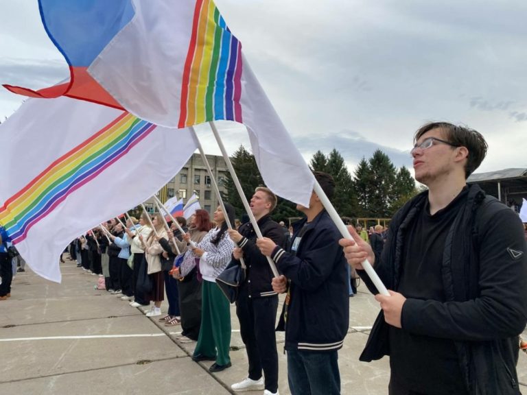 Митинг-концерт, посвящённый Дню воссоединения Донбасса и Новороссии с Россией